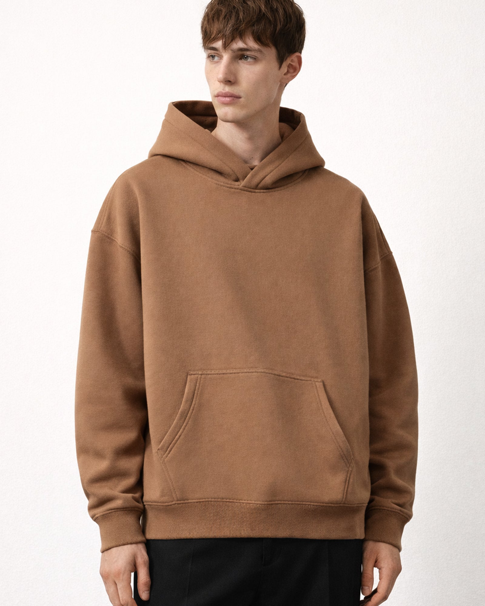 Oversized Fleece Hoodie – Soft Structure Edition