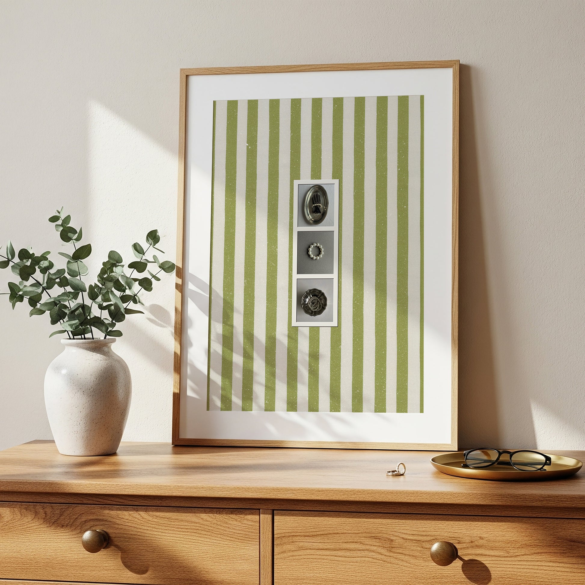 Vintage Pearl Still Life Print